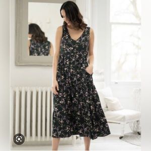 Seraphine maternity and nursing dress. US size 8.